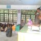 KBO Sat Binmas Polres Tapsel, Iptu Bangun Siregar, saat memberikan edukasi terkait bahaya kenakalan remaja saat menggelar bimbingan dan penyuluhan ke SMA Negeri 1 Sayur Matinggi
