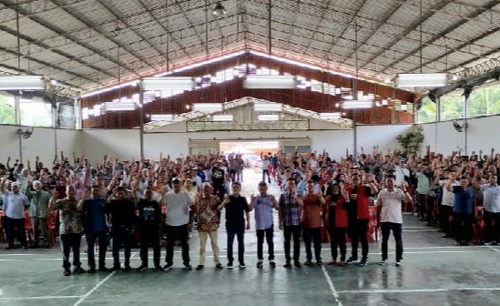 Paslon Wali Kota dan Wakil Wali Kota No.3, Hapendi Harahap dan Gempar Nauli Hamonangan Nasution, Ketua dan Sekretaris PDI Perjuangan, Taty Ariyani Tambunan dan M Fajar Dalimunthe, Ketua Partai Demokrat, Abdul Rahman Harahap, Ketua Tim Pemenangan, Indra Sakti Tanjung, hingga konsultan Tim Pemenangan, bersama seribuan Tim Pemenangan menyatakan kesiapan menangkan Hapendi-Gempar
