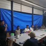 Ketua DPC Partai Gerindra Tapsel yang juga Wakil Ketua DPRD sementara, Abdul Basith Dalimunthe, memberi sambutan saat mendampingi calon Bupati No.1, Gus Irawan Pasaribu, silaturahmi dan ngopi bareng bersama warga 4 Desa di Kecamatan Angkola Barat