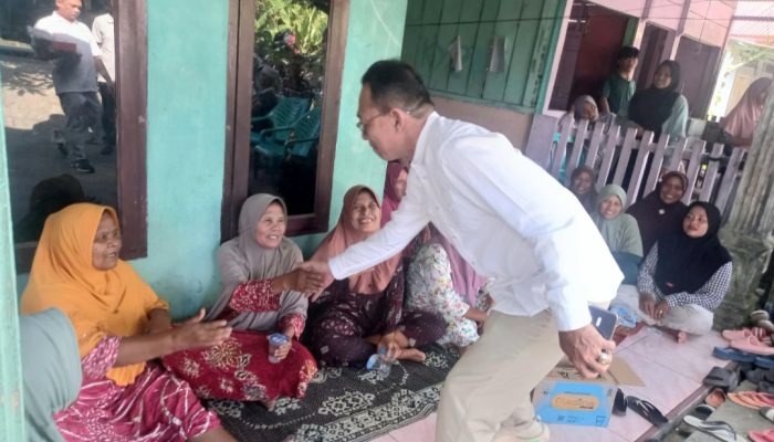 Warga Ngadu ke Gus Irawan Soal Jadi Tenaga Honor di Tapsel Harus Bayar