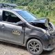 Beginilah kondisi satu unit mobil Toyota Calya yang penyok dan rusak di bagian depan usai diduga digelapkan seorang pria berinisial, RH, dari Duri, Provinsi Riau, dan berhasil diamankan Polisi di kawasan Batu Jomba, Tapsel