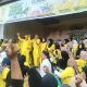 Paslon Bupati-Wakil Bupati Tapsel, Gus Irawan Pasaribu-Jafar Syahbuddin Ritonga (BAGUS1), turut bersemangat mengikuti senam sehat bersama ratusan peserta lainnya dalam rangka HUT ke-60 Partai Golkar di Alun-alun Pasar Sipirok
