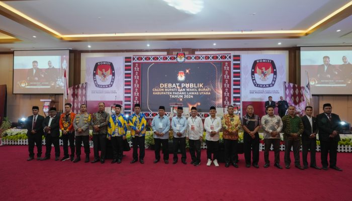 Kapolres Tapsel Hadiri Debat 3 Paslon Bupati-Wakil Bupati Paluta
