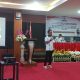 Kasat Reskrim Polres Tapsel, Iptu Agus Purnomo, yang juga Koordinator Sentra Gakkumdu Paluta, saat memberikan materi dalam rapat koordinasi jelang masa tenang, pemilihan, dan pemungutan suara di Pilkada serentak 2024