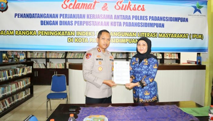 Kapolres Padangsidimpuan Teken MoU Terkait Peningkatkan Minat Baca