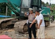 Di Lokasi Perbaikan Jembatan, Kasat Lantas Polres Palas Imbau Pengguna Jalan Agar Waspada