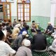 Kapolres Padangsidimpuan, AKBP Dr Wira Prayatna, bersama jamaah Masjid Al Muqorrobin saat bermusyawarah terkait memakmurkan Masjid Al Hidayah di Bukit Tor Simarsayang