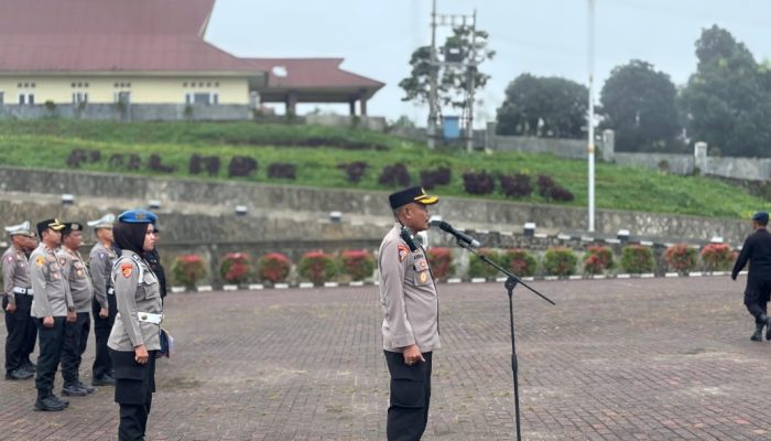 Demi Kelancaran Putungsura Pilkada, Polres Tapsel dan Brimob Apel Siaga I 