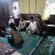 Kedua belah pihak yang sempat berselisih akhirnya sepakat untuk berdamai ditandai dengan bersalaman disaksikan Bhabinkamtibmas, Babinsa, perangkat Desa, dan para Tokoh setempat