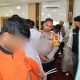 Kapolres Padangsidimpuan, AKBP Dr Wira Prayatna, saat mewawancarai kedua Pasutri yang diduge melakukan penyekapan terhadap 12 WNA asal Bangladesh