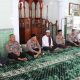 Pelaksanaan Binrohtal bagi personel yang beragama Muslim di Masjid Al Muqorrobin Bhayangkara Polres Padangsidimpuan