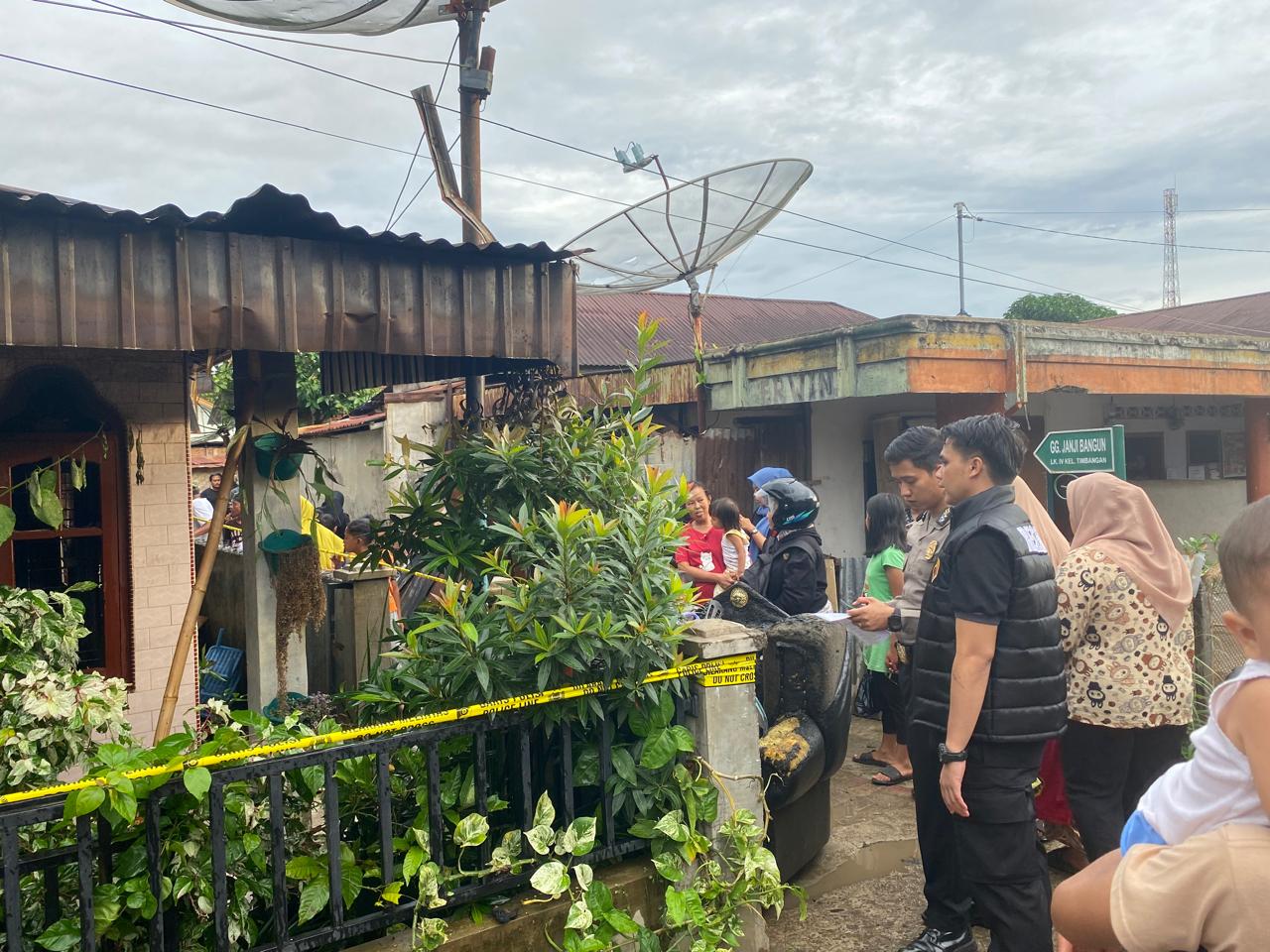 Suasana Rumah permanen di Jalan Janji Bangun, Lingkungan IV, Kelurahan Timbangan, pasca insiden kebakaran