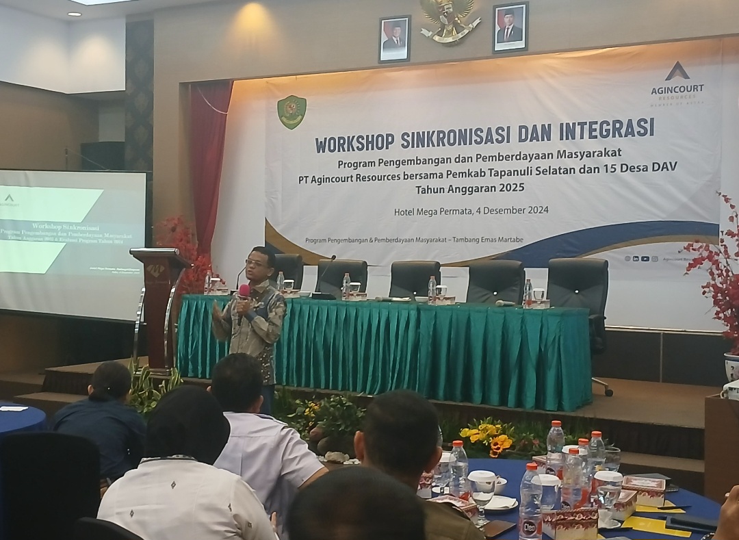 GMO PTAR, Rahmat Lubis, saat memberikan sambutan pada Workshop bertajuk, 'Program PPM bersama Pemkab Tapsel dan masyarakat 15 Desa di Lingkar Tambang