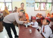 Polres Tapsel Dukung Penuh Program Makan Bergizi Sehat Gratis Bagi Siswa