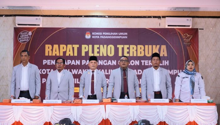 KPU Tetapkan Letnan-Levi Wali Kota-Wakil Kota Padangsidimpuan Terpilih