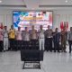 Waka Polres Tapsel, Kompol Rapi Pinakri, dan Kasat Lantas AKP Danil Saragih, berfoto bersama dengan berbagai instansi terkait usai sharing session FKLL