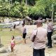 Sejumlah personel Polsek Batang Toru, tampak siaga saat menggelar pengamanan di Objek Wisata Sungai Parsariran