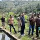 Bupati Tapsel terpilih periode 2025-2030, Gus Irawan Pasaribu, didampingi sejumlah stakeholder terkait saat meninjau beberapa lokasi yang menjadi titik penyelesaian persoalan peningkatan perikanan di daerah tersebut