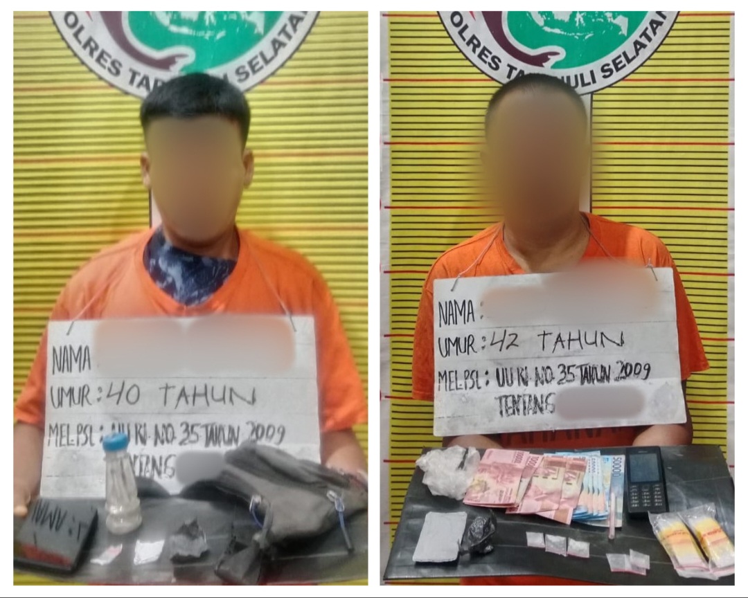Seorang terduga pengedar sabu berinisial, LN (kiri) dan bandarnya, SG (kanan) saat menunjukkan barang bukti narkoba kepunyaan mereka usai dibekuk jajaran Sat Resnarkoba Polres Tapsel