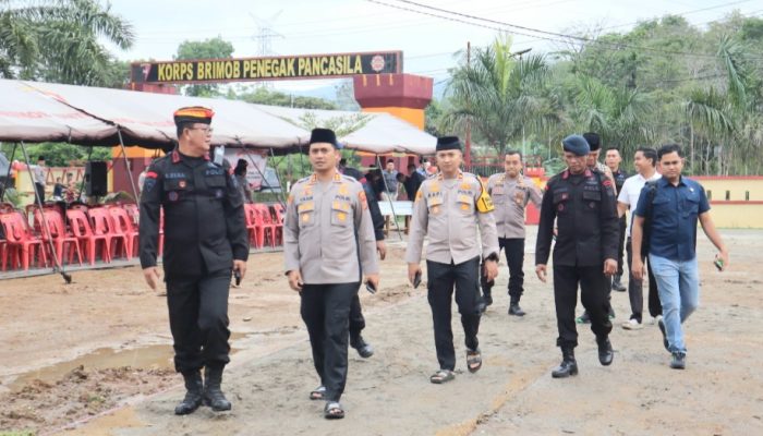 Usai Jumat Berjamaah, Kapolres Tapsel Hadiri Peresmian Masjid di Mako Brimob