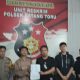 Kedua belah pihak yang sempat cekcok mulut sepakat berdamai dengan menunjukkan surat kesepakatan perdamaian usai dimediasi oleh Bhabinkamtibmas Polsek Batang Toru