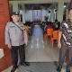 Bhabinkamtibmas Polsek Padang Bolak, Aiptu Sayaman Siregar, saat menggelar Patroli di Gereja HKBP Gunung Tua