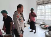 Hari ke-4 Uji Coba MBG, Kapolsek Cek Dapur Pemenuhan Gizi di Batang Angkola