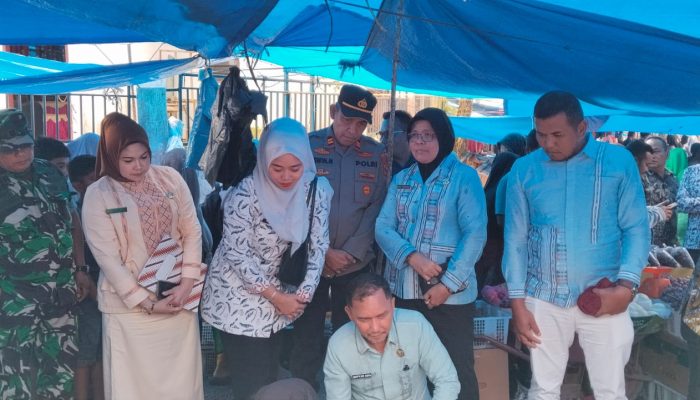 Sambut Ramadan, Kapolsek Sipirok Dampingi Sekda Tapsel Sidak Pasar