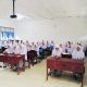Kasat Lantas Polres Tapsel, AKP Danil Saragih, memberi penyuluhan terkait pentingnya menaati dan mematuhi peraturan berlalulintas ke siswa-siswi SMAN 1 Angkola Timur