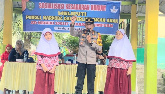 Polres Padangsidimpuan Sosialisasi Kesadaran Hukum ke Siswa Sekolah