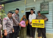 Sedekah Keliling Polres Tapsel Sentuh Warga Lansia di Parsalakan