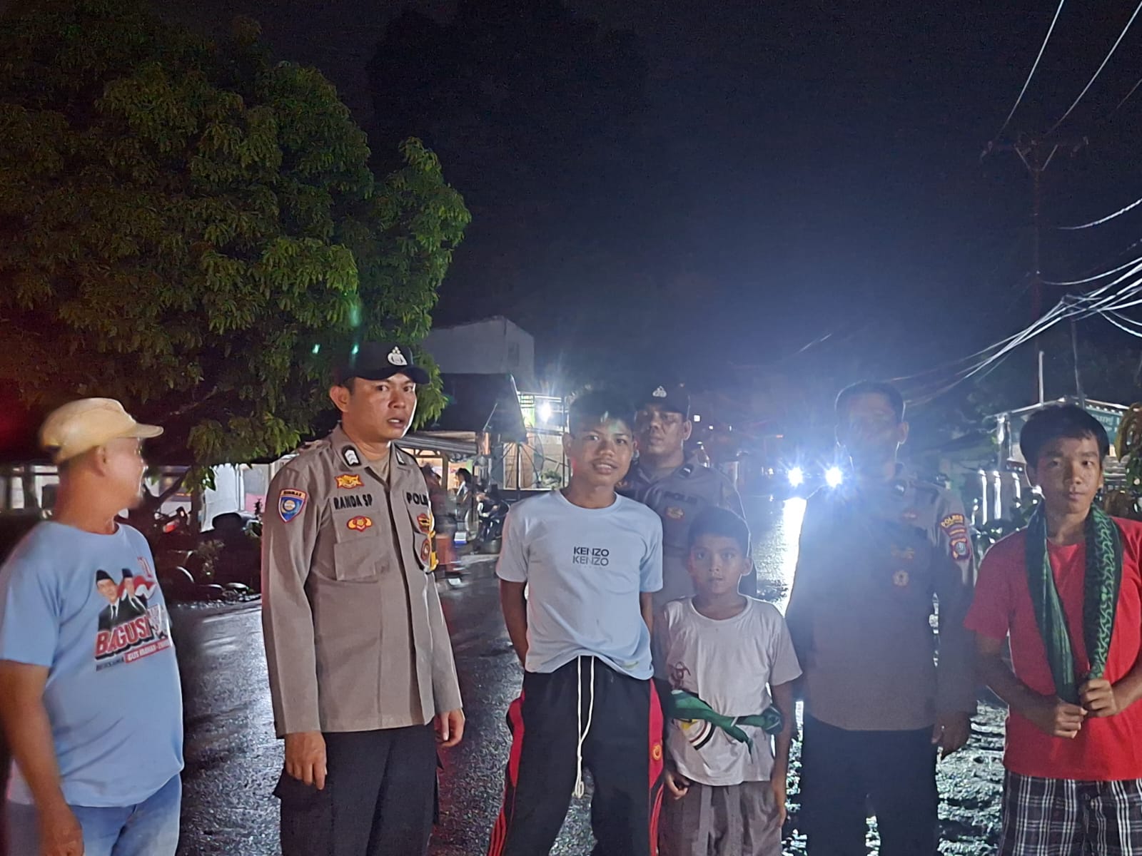 Sejumlah personel Polsek Batang Toru menggelar Patroli terkait pengamanan bedug sahur dan asmara Subuh di seputaran wilayah hukumnya