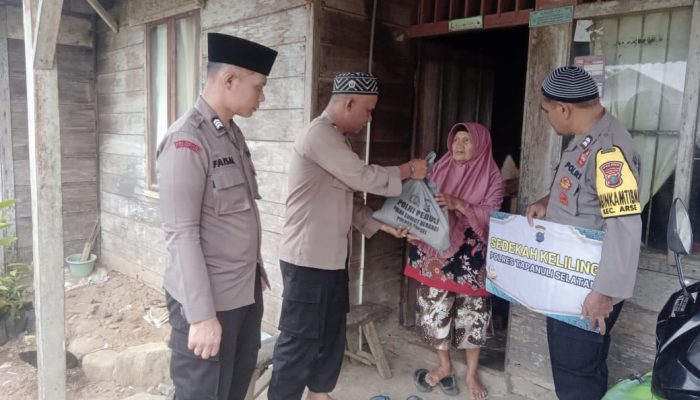 Door to Door, Polres Tapsel Sedekah Keliling ke Warga Pra Sejahtera di Sipirok