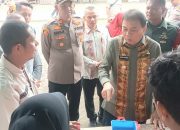 Kapolsek Sipirok Dampingi Wabup Tapsel Cek Pasar Murah