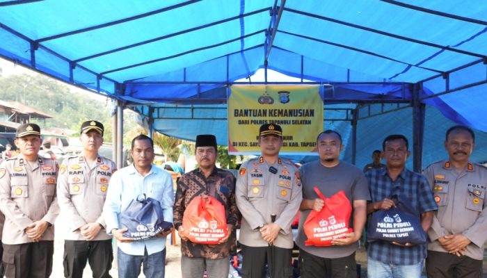 Bantuan Kemanusiaan Kapolres Tapsel: Ratusan Paket Sembako Dibagikan ke Korban Banjir