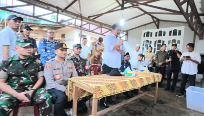 Kapolres Dampingi Kunjungan Gubsu ke Sidimpuan: Tinjau Lokasi Terdampak Banjir