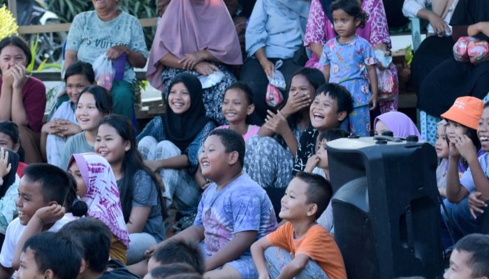 Burangir Beri Trauma Healing ke Anak Korban Banjir di Padangsidimpuan