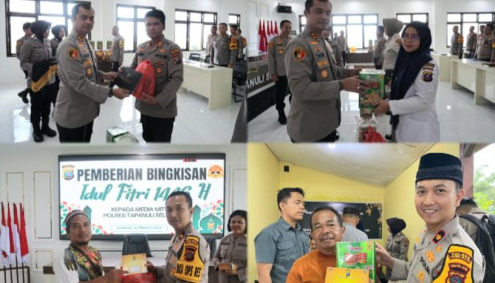 Jelang Idul Fitri, Kapolres Tapsel Beri Ratusan Paket Bingkisan Lebaran