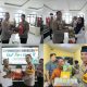 Kapolres Tapsel, AKBP Yasir Ahmadi, dan Waka Polres, Kompol Rapi Pinakri, menyerahkan paket bingkisan Lebaran ke perwakilan penerima antara lain, personel, ASN, PHL, Purnawirawan, Wakawuri, hingga awak media jelang Hari Raya Idul Fitri 1446 H