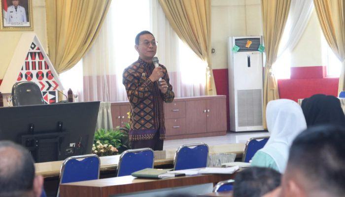 Jadi Ujung Tombak Pemerintahan, Gus Irawan Minta Kades Ubah Cara Berpikir
