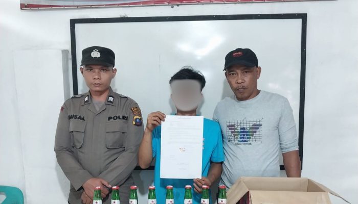 Polsek Sipirok Amankan Penjual Miras, 8 Botol Bir Disita