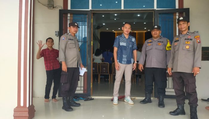 Minggu Kasih, Polsek Batang Toru Sambangi Gereja Beri Keamanan
