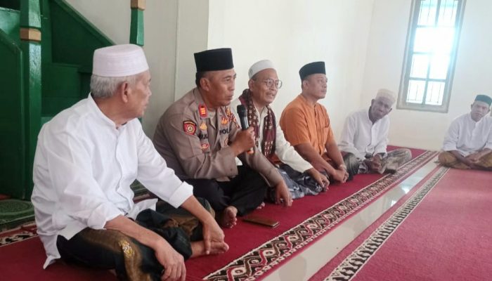 Jumat Curhat, Kapolsek Batang Angkola Minta Dukungan Masyarakat Basmi Narkoba