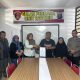 Kedua belah pihak yang sebelumnya sempat terlibat permasalahan akhirnya bersalaman tanda berdamai di Kantor Polsek Sipirok