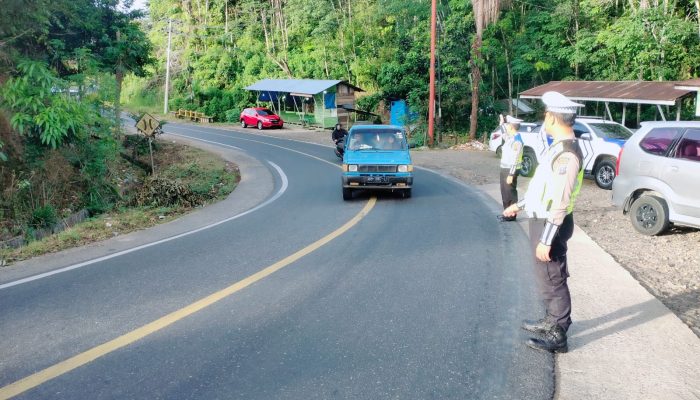 Pam Padat Pagi di Sejumlah Titik, Polres Tapsel Imbau Gunakan Helm SNI