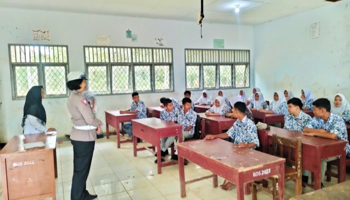 Polres Tapsel Tekankan Budaya Tertib Berlalulintas Sejak Dini ke Pelajar