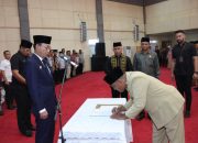 Lantik 21 Kepsek, Bupati Tapsel Tegaskan Soal Digitalisasi dan Rotasi