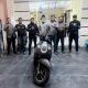 Seorang pria insial, MS, yang diduga kuat sebagai pelaku pencurian sepeda motor usai ditangkap Tim Opsnal Unit Reskrim Polsek Sipirok