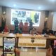 Kapolres Padangsidimpuan, AKBP Dr Wira Prayatna, bersama Ketua PKK Padangsidimpuan Hj Masroini Letnan Dalimunthe beserta Psikolog, Kasat Reskrim AKP H Naibaho, dan Kasi Humas AKP K Sinaga, saat memaparkan kasus dugaan asusila yang menimpa gadis yatim sebut saja, Bunga