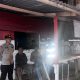 Personel Polsek Sipirok tampak memberi arahan saat Patroli pengecekan Poskamling di Kelurahan Pasar Sipirok